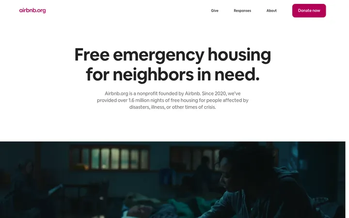 Airbnb.org 首屏截图